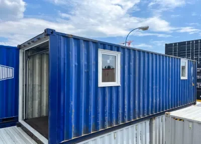 Versandcontainer 30’-Sektionaltor, 427 740-0